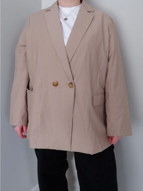 Lululemon Beige Double-Breasted Relaxed Fit Blazer - XL